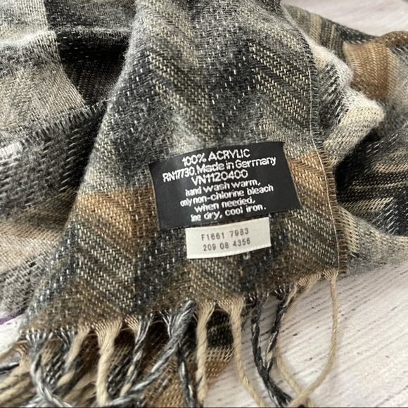 Boutique Chevron Aztec Boho Hippie Fringe Scarf - Picture 8 of 8